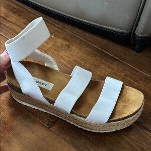 Steve Madden White Tan Platform Sandals